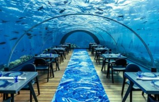 Cenare&hellip; in fondo al mare