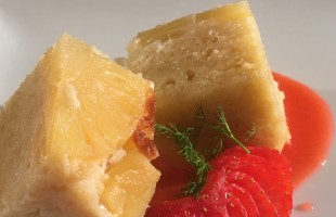 Torta all&rsquo;ananas e mandorle 