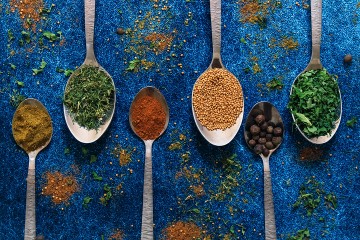 I benefici di erbe e spezie 