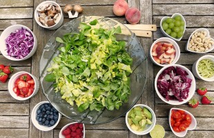 Arrivano le &ldquo;beauty salad&rdquo;