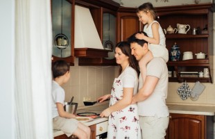 In cucina per la festa del pap&agrave;