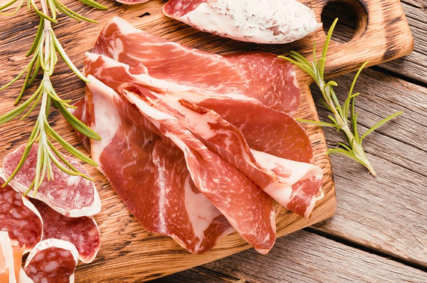 Piacere, su presuttu!