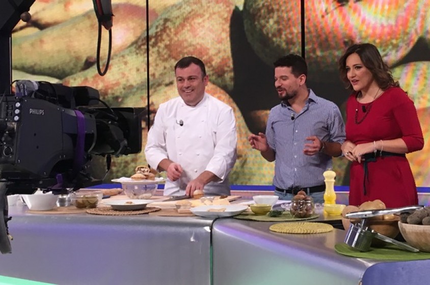 Al contadino non far sapere