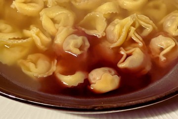Il vino nel brodo dei tortellini