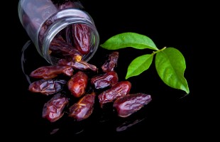 In cucina con i datteri