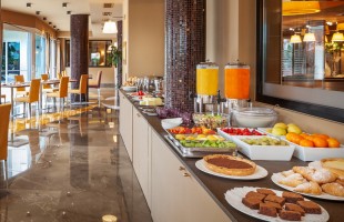Hotel Breakfast 4.0