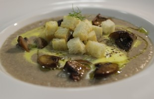 Crema di funghi, porri e patate 